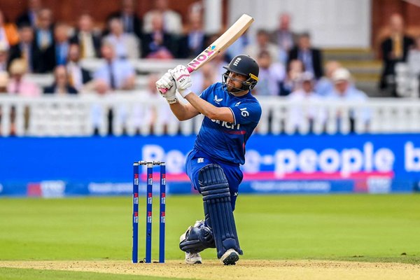 Dawid Malan England bats v New Zealand ODI Lord's 2023