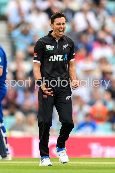 Trent Boult New Zealand celebrates v England ODI Oval 2023