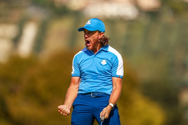 Tommy Fleetwood Europe celebrates 15th hole Day 1 Foursomes Ryder Cup 2023