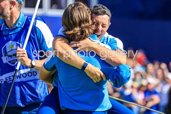 Rory McIlroy & Tommy Fleetwood celebrate Day 1 Foursomes win Ryder Cup 2023