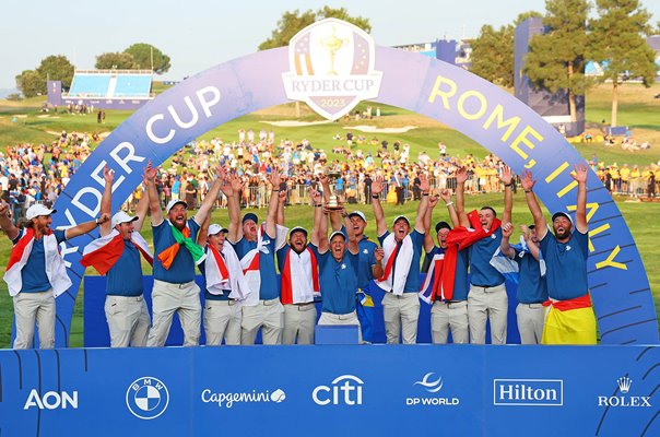 Luke Donald Europe captain lifts the Ryder Cup Rome 2023