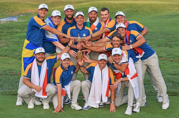 Luke Donald & Team Europe celebrate Ryder Cup Victory 2023