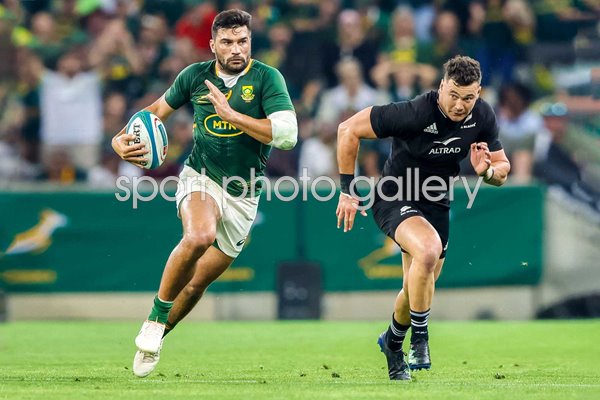 Damien de Allende of South Africa v New Zealand The Rugby Championship 2022