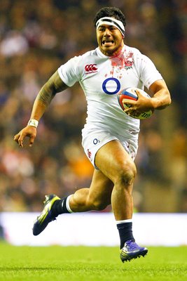 Manu Tuilagi scores England v France Twickenham 2013