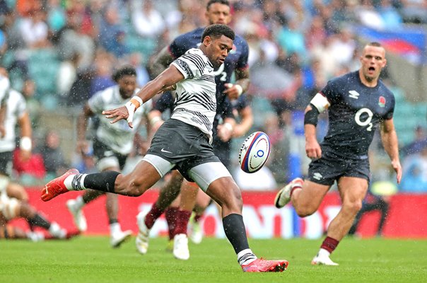 Ilaisa Droasese Fiji kicks v England Summer International 2023