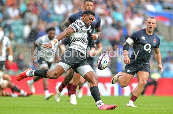 Ilaisa Droasese Fiji kicks v England Summer International 2023