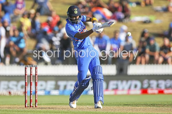 KL Rahul India batting v New Zealand ODI Hamilton 2020