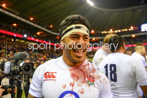 Manu Tuilagi celebrates England v France Twickenham 2013