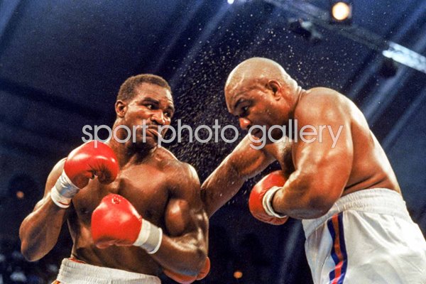 Evander Holyfield v George Foreman Atlantic City New Jersey 1991