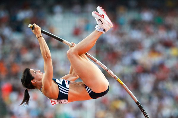 Kate Dennison Pole Vault action - Barcelona 2010