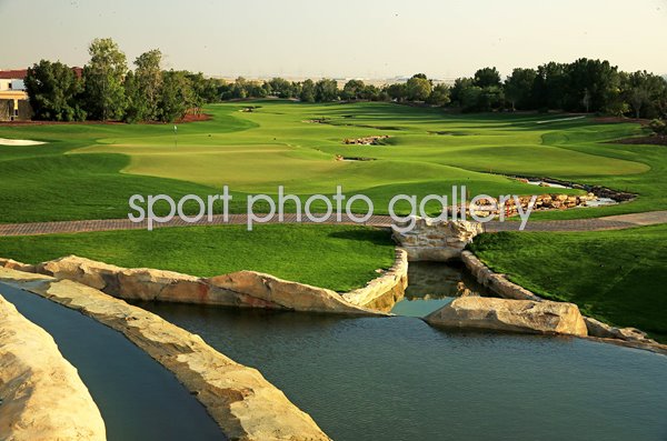 Par 5 18th Hole Earth Course Jumeirah Golf Estates Dubai UAE