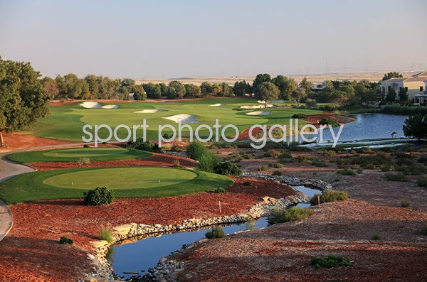 Par 4 16th Hole Earth Course Jumeirah Golf Estates Dubai 