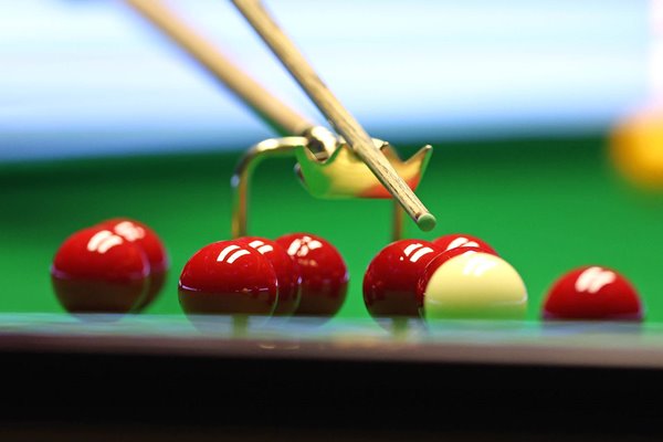 Extended Spider Neck Rest UK Snooker Championship 2023  
