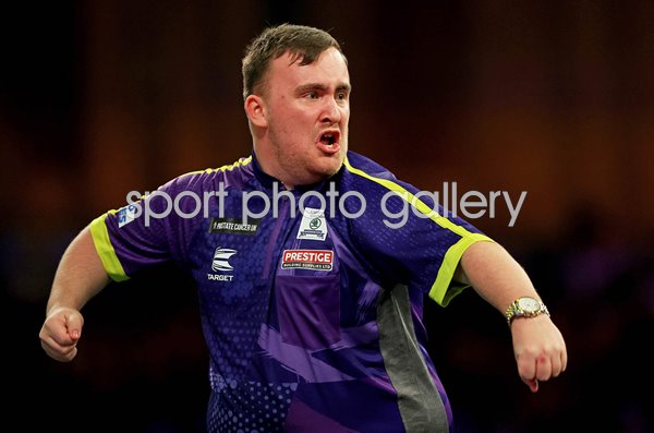  Luke Littler England Round 1 World Darts Alexandra Palace London 2024