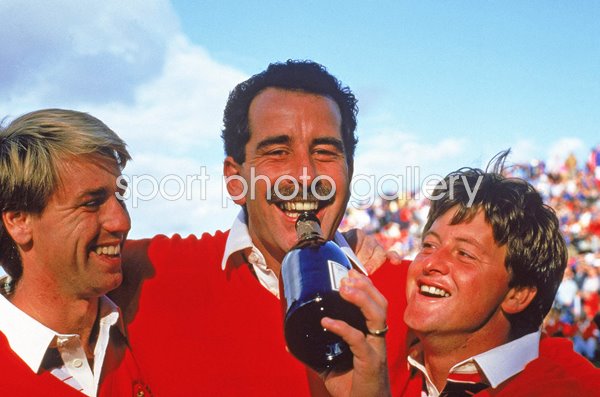 Sam Torrance leads European team celebrates Ryder Cup win The Belfry 1985