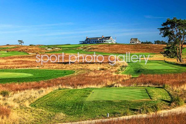 Par 4 9th hole Shinnecock Hills Golf Club Southampton, New York