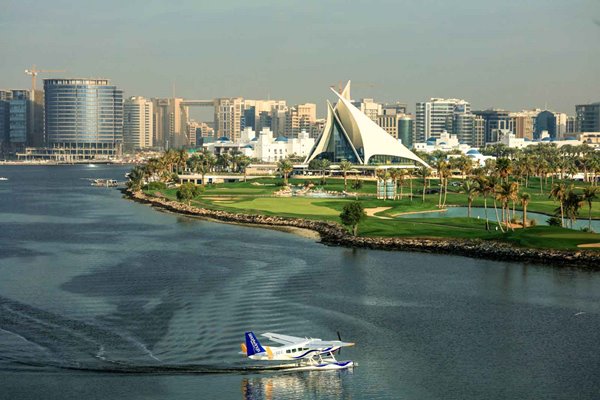 18th hole & Clubhouse Dubai Creek Golf Club Dubai UAE