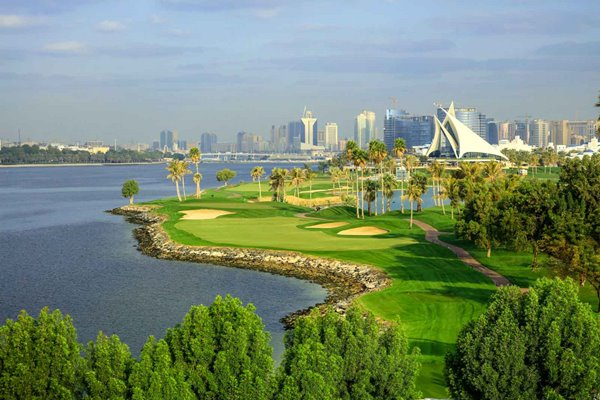 Par 4, 17th hole Dubai Creek Golf Club Dubai UAE