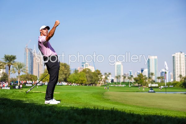 Rory McIlroy celebrates Eagle Putt 18th Green Round 3 Dubai Desert Classic 2024