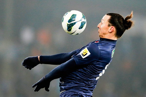 Zlatan Ibrahimovic Paris Saint-Germain controls the ball