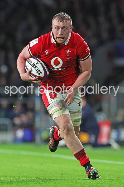 Tommy Reffell Wales v England Twickenham Six Nations 2024
