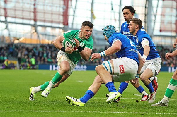 Calvin Nash Ireland scores v Italy Dublin Six Nations 2024