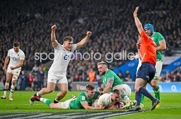 Ben Earl England scores v Ireland Six Nations Twickenham 2024