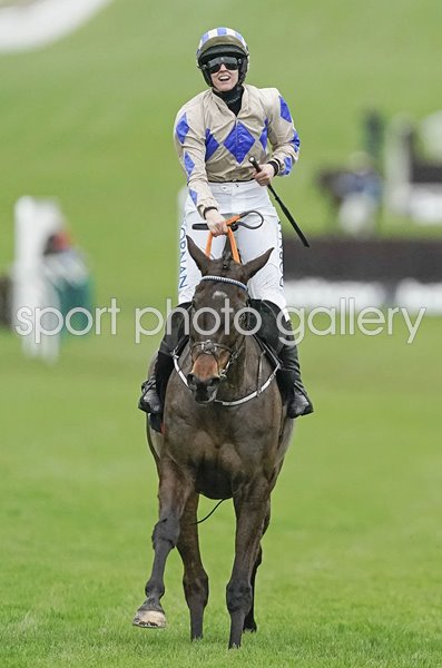 Rachael Blackmore & Captain Guinness win Queen Mother Champion Chase Cheltenham 2024