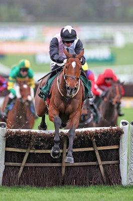 Teahupoo ridden by Jack Kennedy wins Stayers Hurdle Cheltenham Festival 2024 