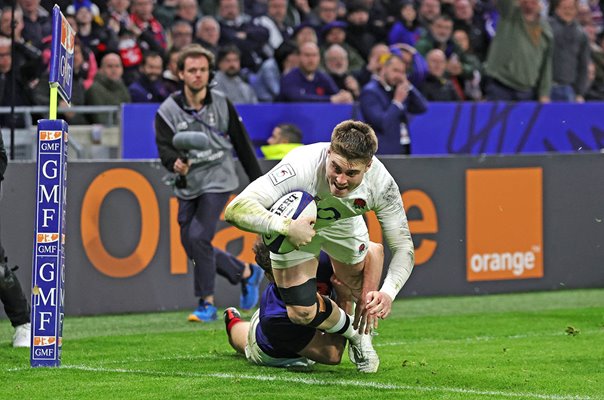 Tommy Freeman England scores v France Lyon Six Nations 2024