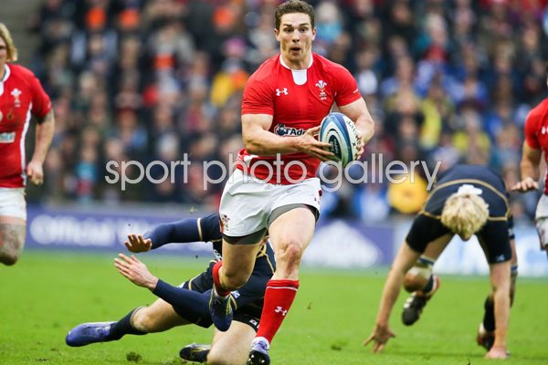 George North breaks Wales v Scotland 6 Nations 2013