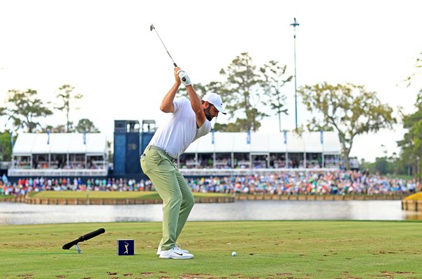 Scottie Scheffler USA 17th tee Players Championship TPC Sawgrass 2024