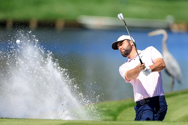 Scottie Scheffler USA bunker shot The Players Championship TPC Sawgrass 2024