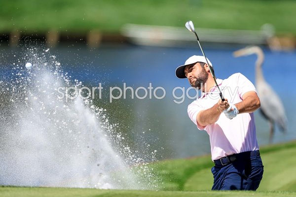 Scottie Scheffler USA bunker shot The Players Championship TPC Sawgrass 2024