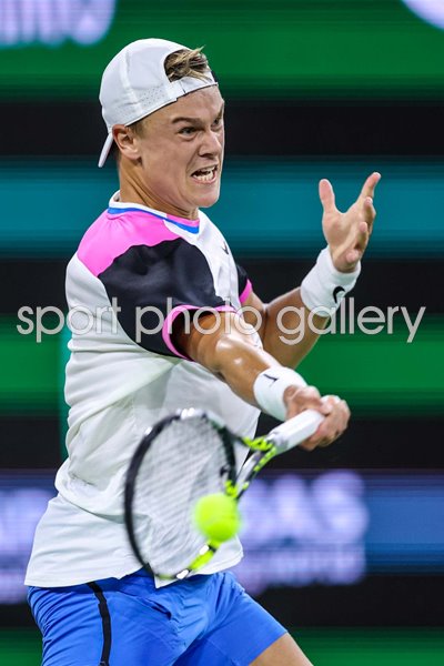 Holger Run Denmark forehand v Taylor Fritz Indian Wells California 2024