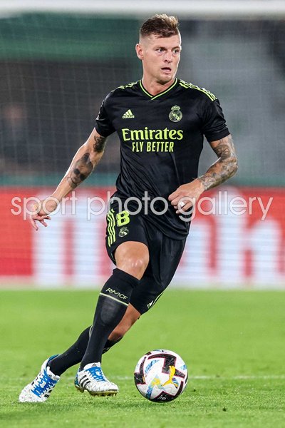 Toni Kroos Real Madrid v Elche La Liga Estadio Manuel Martinez Valero 2022