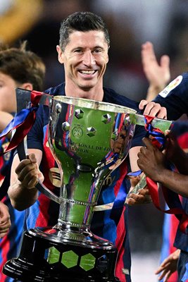 Robert Lewandowski Barcelona celebrates with La Liga trophy Camp Nou 2023