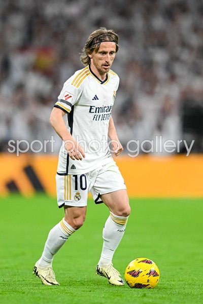 Luka Modric Real Madrid v Barcelona La Liga Estadio Santiago Bernabeu 2024