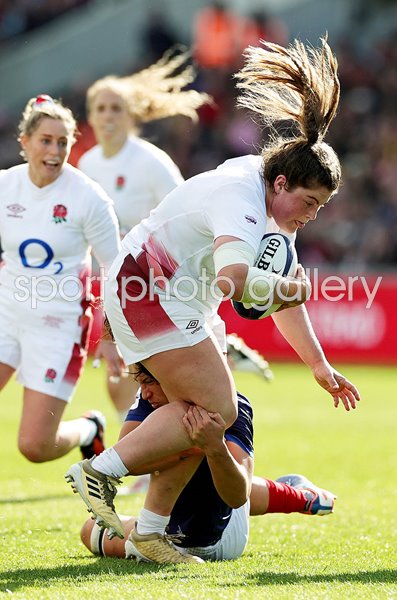 Maud Muir England tackled by Manae Feleu France Women's Six Nations 2024