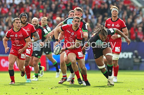 Tomas Ramos Toulouse v Chandler Cunningham-South Harlequins Champions Cup Semi Final 2024