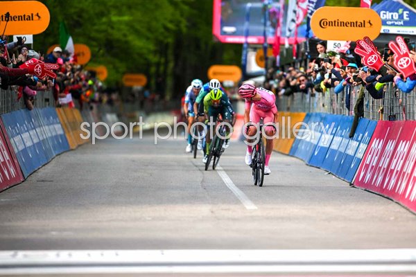 Tadej Pogacar Slovenia looks for challengers Stage 8 sprint Giro d'Italia 2024 