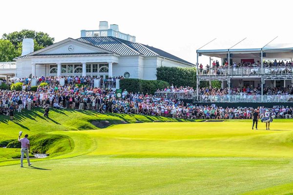 Rory McIlroy acknowledges the crowd 18th Hole Quail Hollow Club Charlotte North Carolina 2024