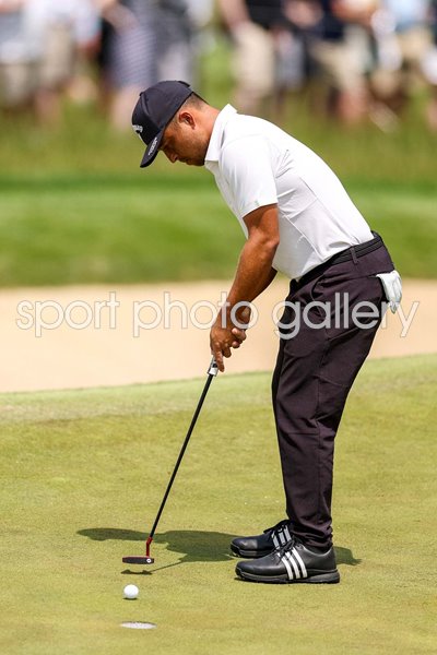 Xander Schauffele USA holes out for a record 62 USPGA Valhalla Golf Club 2024