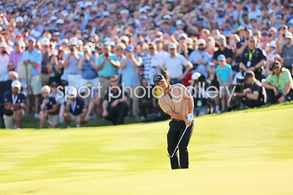 Xander Schauffele USA Chips Close 18th Final Round USPGA Champion Valhalla 2024