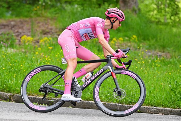 Tadej Pogacar Slovenia descends Stage 15 Manerba del Garda Gito 2024