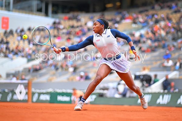 Coco Gauff USA backhand v Dayana Yastremska French Open Paris 2024