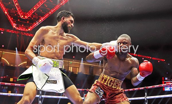 Hamzah Sheeraz punches Austin Williams 5v5 Queensberry v Matchroom Riyadh 2024
