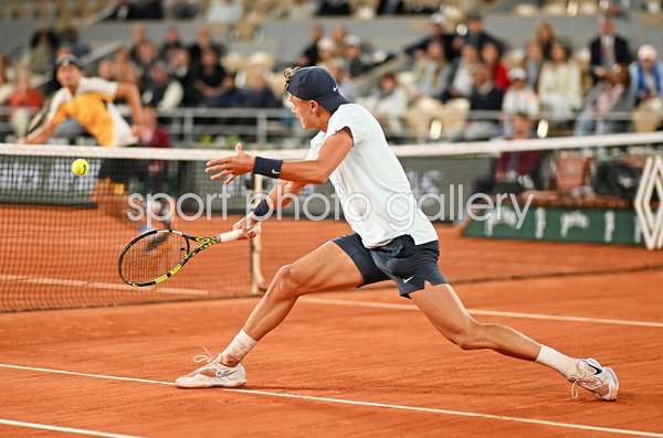 Holger Rune Denmark sliding backhand v Alexander Zverev French Open 2024