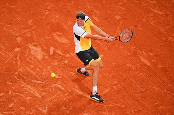 Alexander Zverev Germany backhand v Alex De Minaur French Open 2024