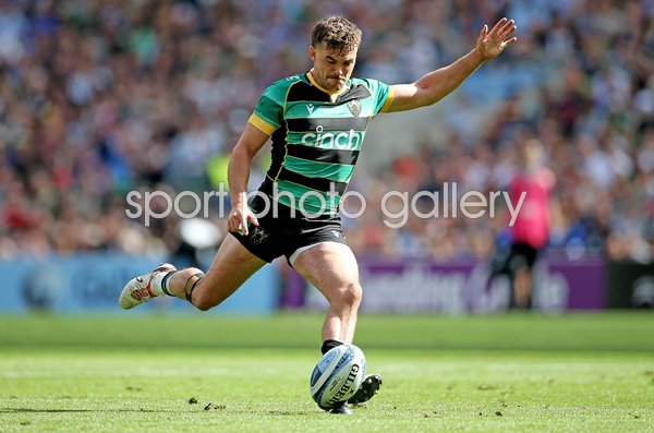 George Furbank Northampton Saints kicks v Bath Premiership Rugby Final 2024